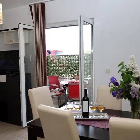 Oasis With Free Parking On Premises