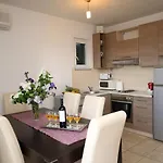Oasis With Free Parking On Premises *